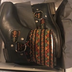 TBA brand “Johnny” Aztec boot size 11! NIB!!